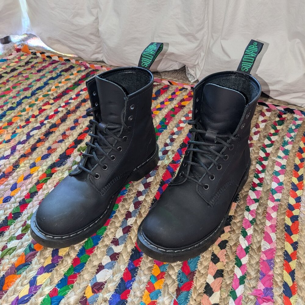 Solovair Derby Boots size UK7/US8 (feels like a 10 in U.S. women’s sizing)